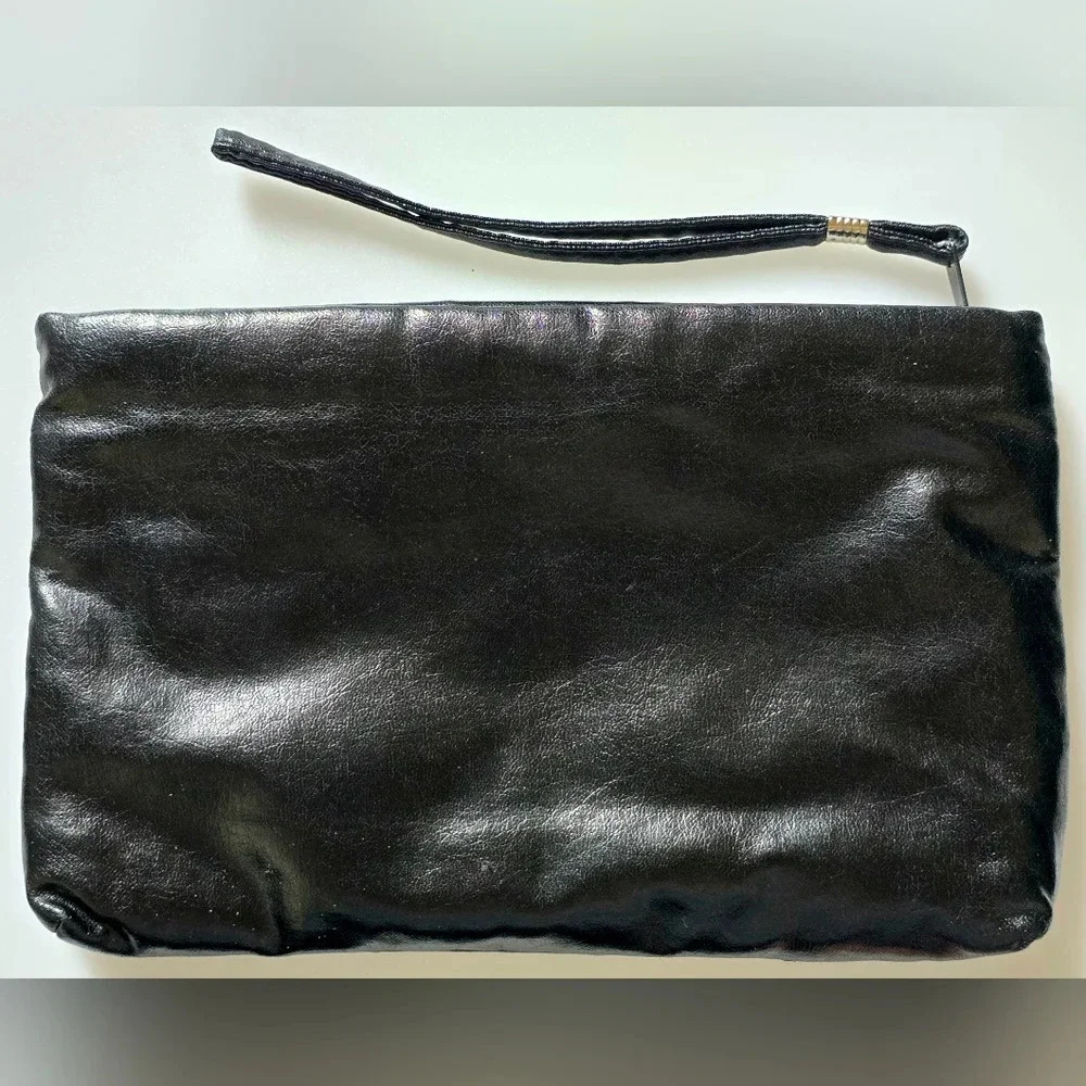 Lovely Vintage 1980s Black Wristlet Clutch with Bow & Ruffles •  Excellent! - Picture 2 of 8